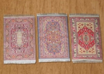 MINIATURE RUGS